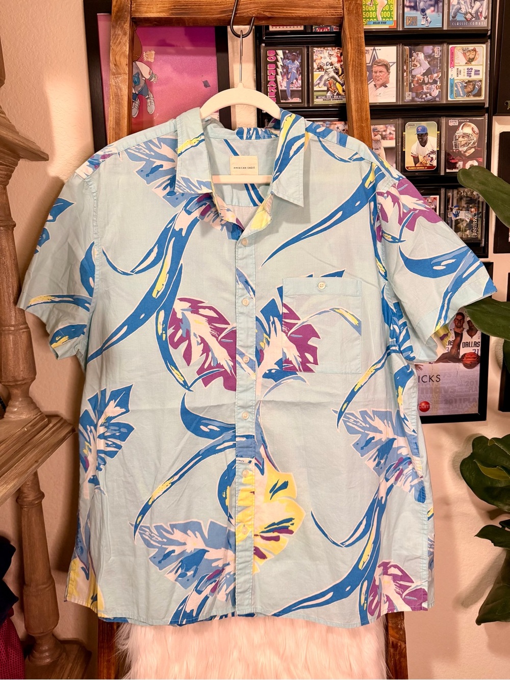 American Eagle Light Blue Tropical Print Short-Sleeve Shirt